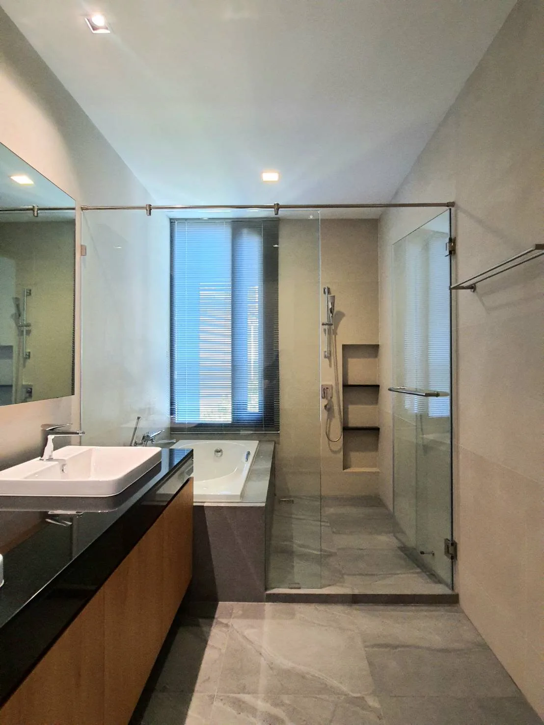 Property photos for Chern Residence