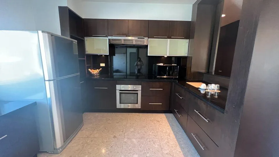 Property photos for Royal Residence Park