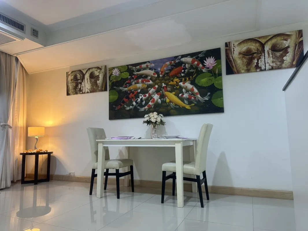 Property photos for Lake Avenue 16