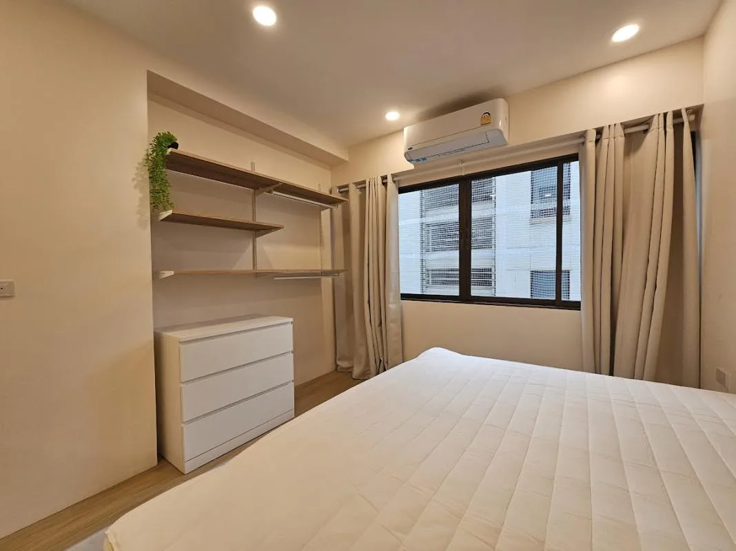 Property photos for Saranjai Mansion