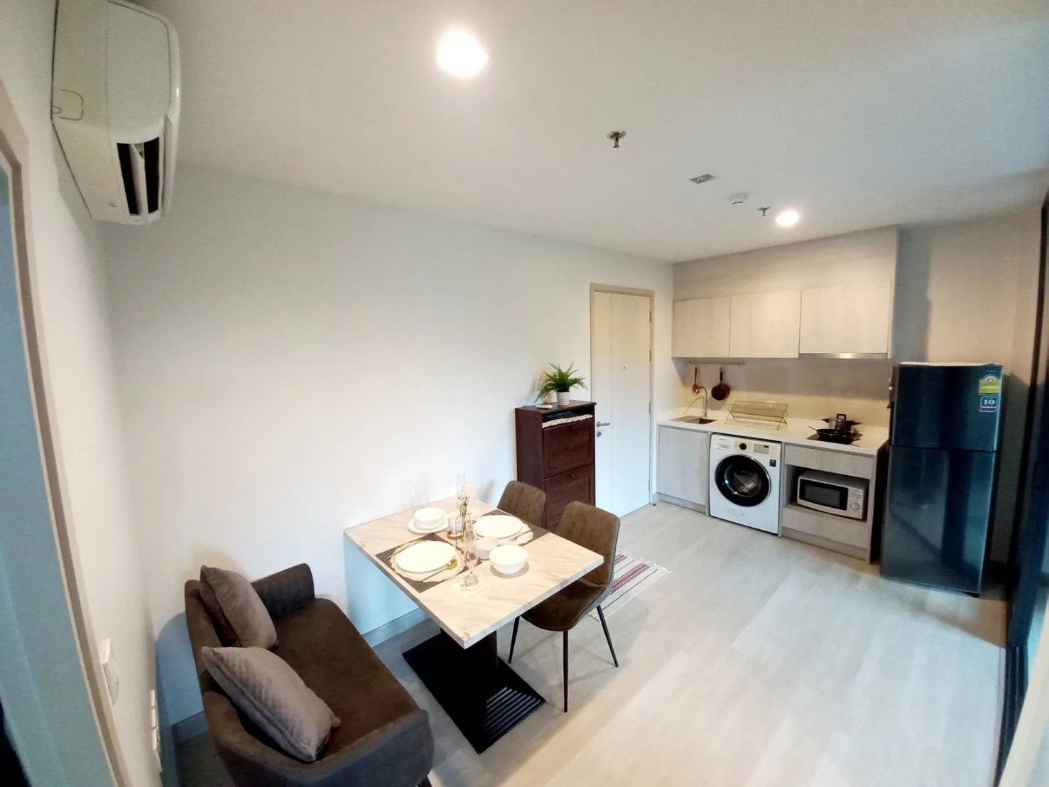 Property photos for Life Sukhumvit 48