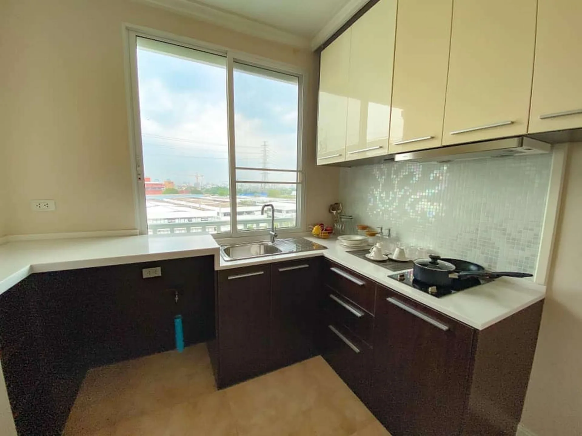 Property photos for Leticia Rama 9