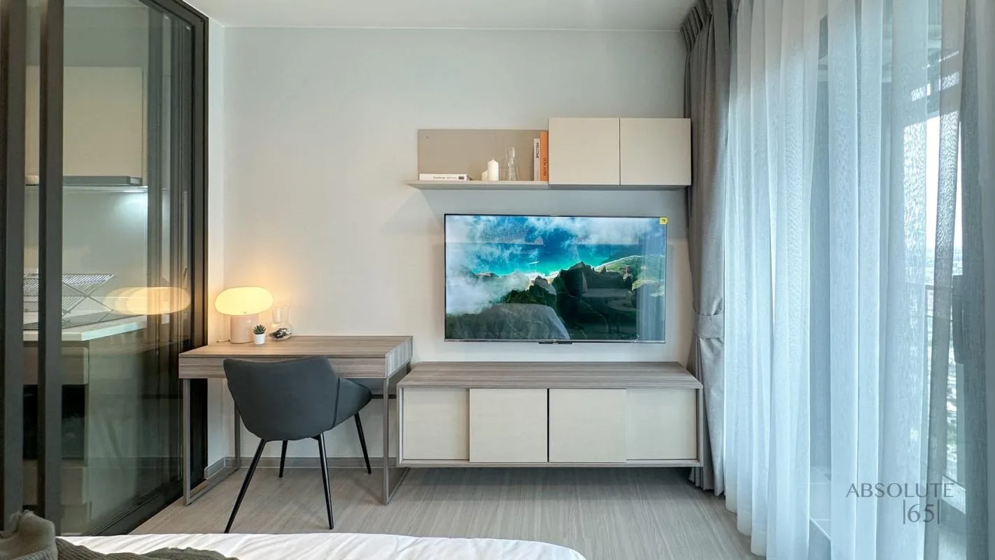 Property photos for Life Sathorn Sierra