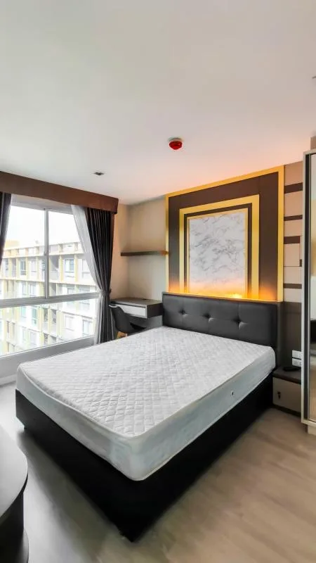 Property photos for Metro Luxe Rama 4