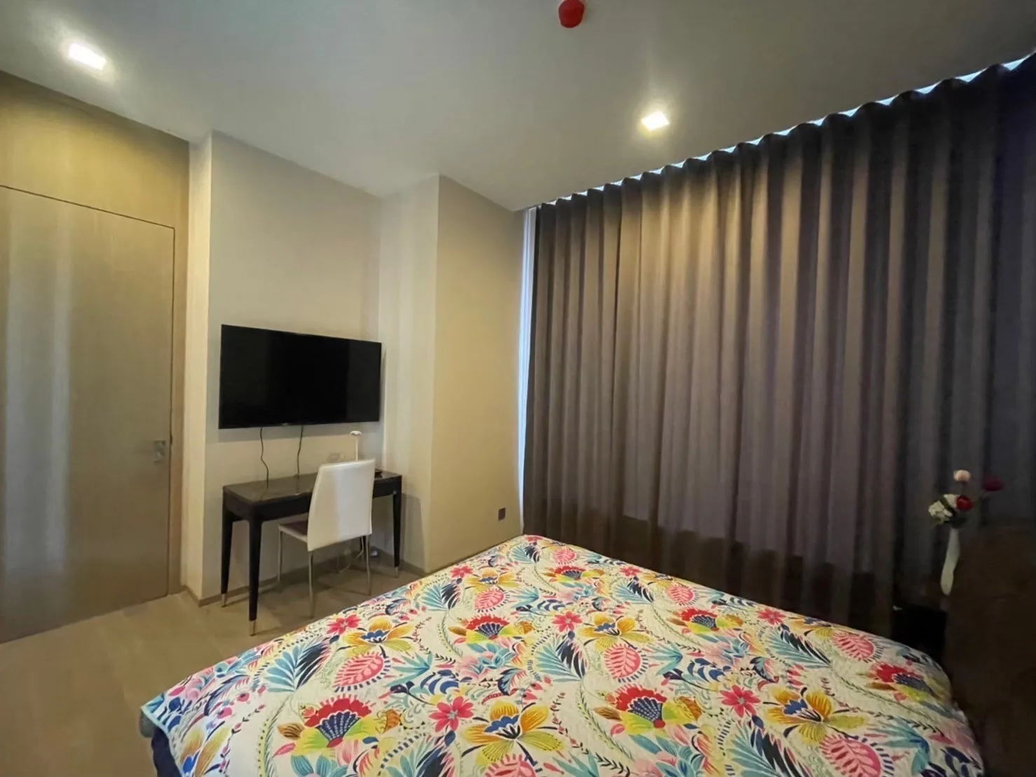 Property photos for The Esse Asoke