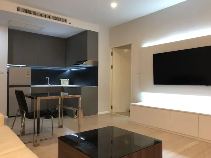 Property photos for Noble Solo