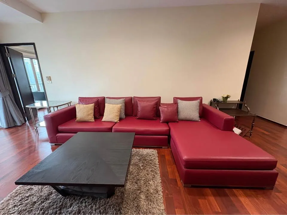 Property photos for Noble Ora