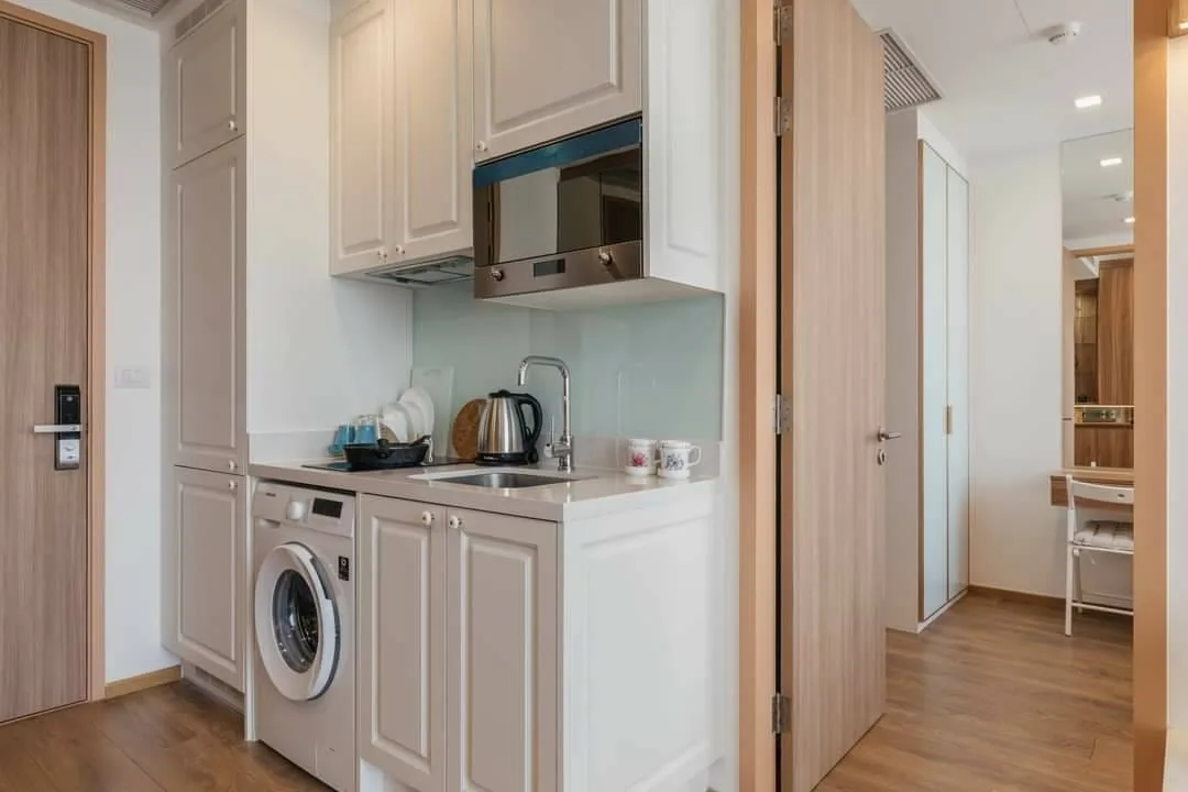 Property photos for Noble BE 33