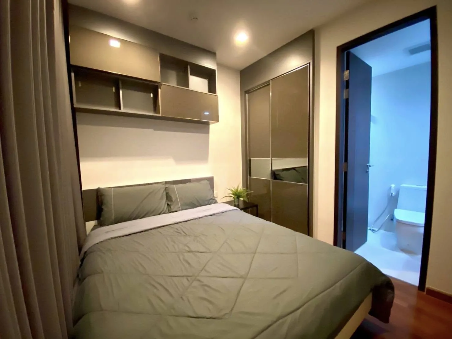 Property photos for Wish Signature  Midtown Siam