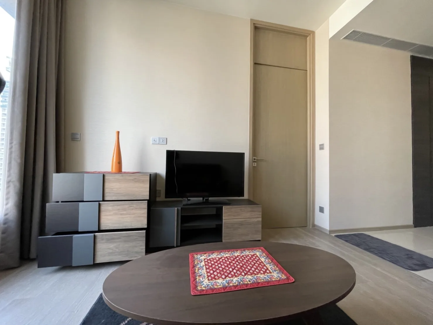 Property photos for The Esse Asoke