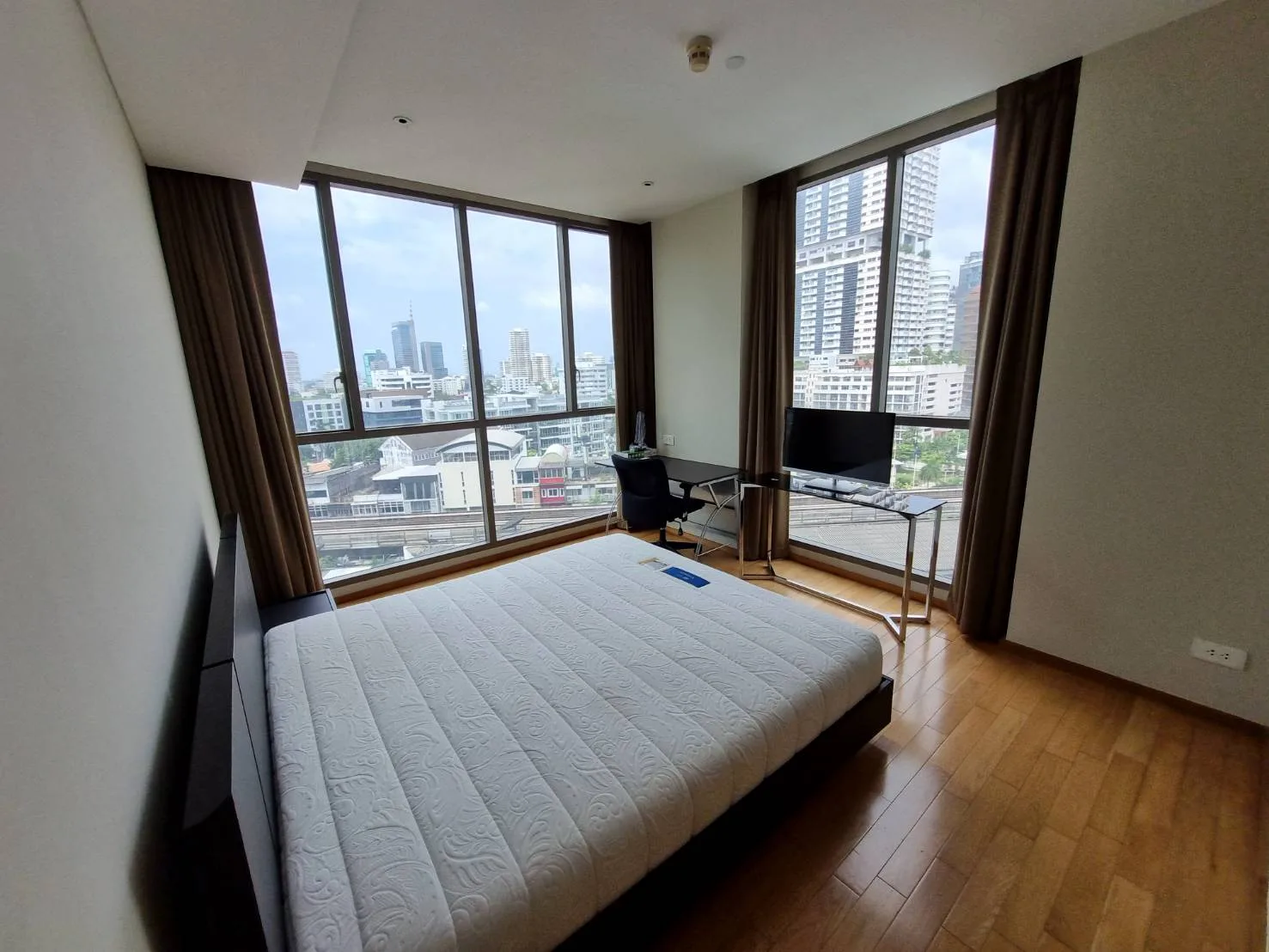 Property photos for Aequa Sukhumvit 49