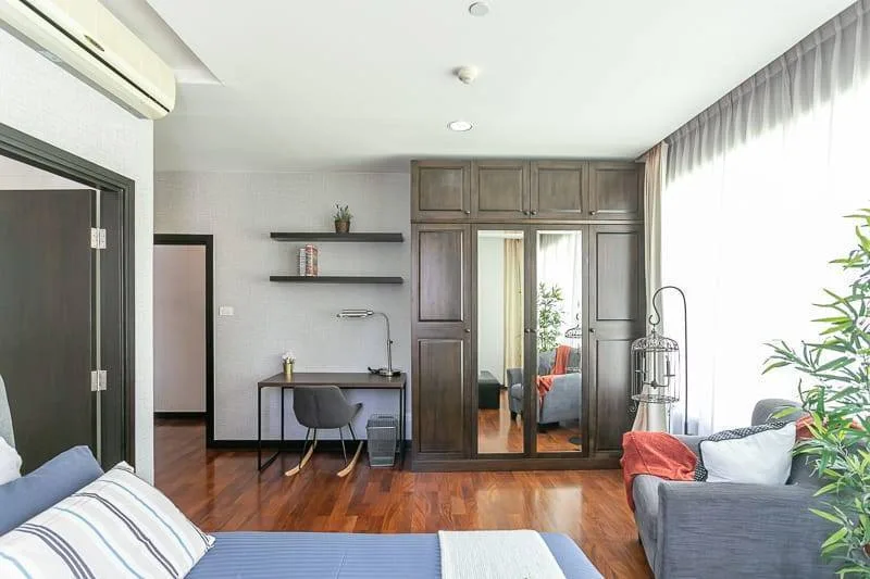 Property photos for Wilshire