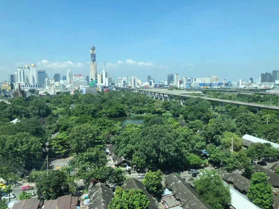 Property photos for Lumpini Suite Phetchaburi - Makkasan
