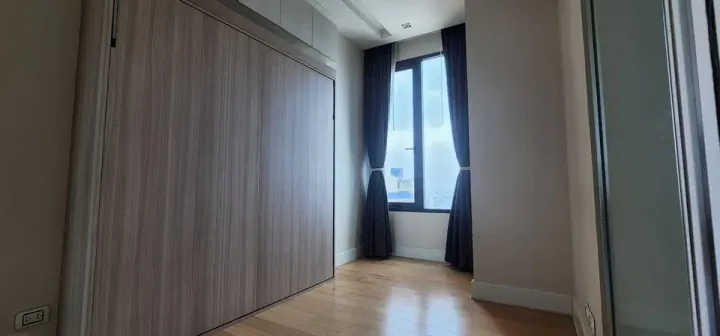 Property photos for Equinox