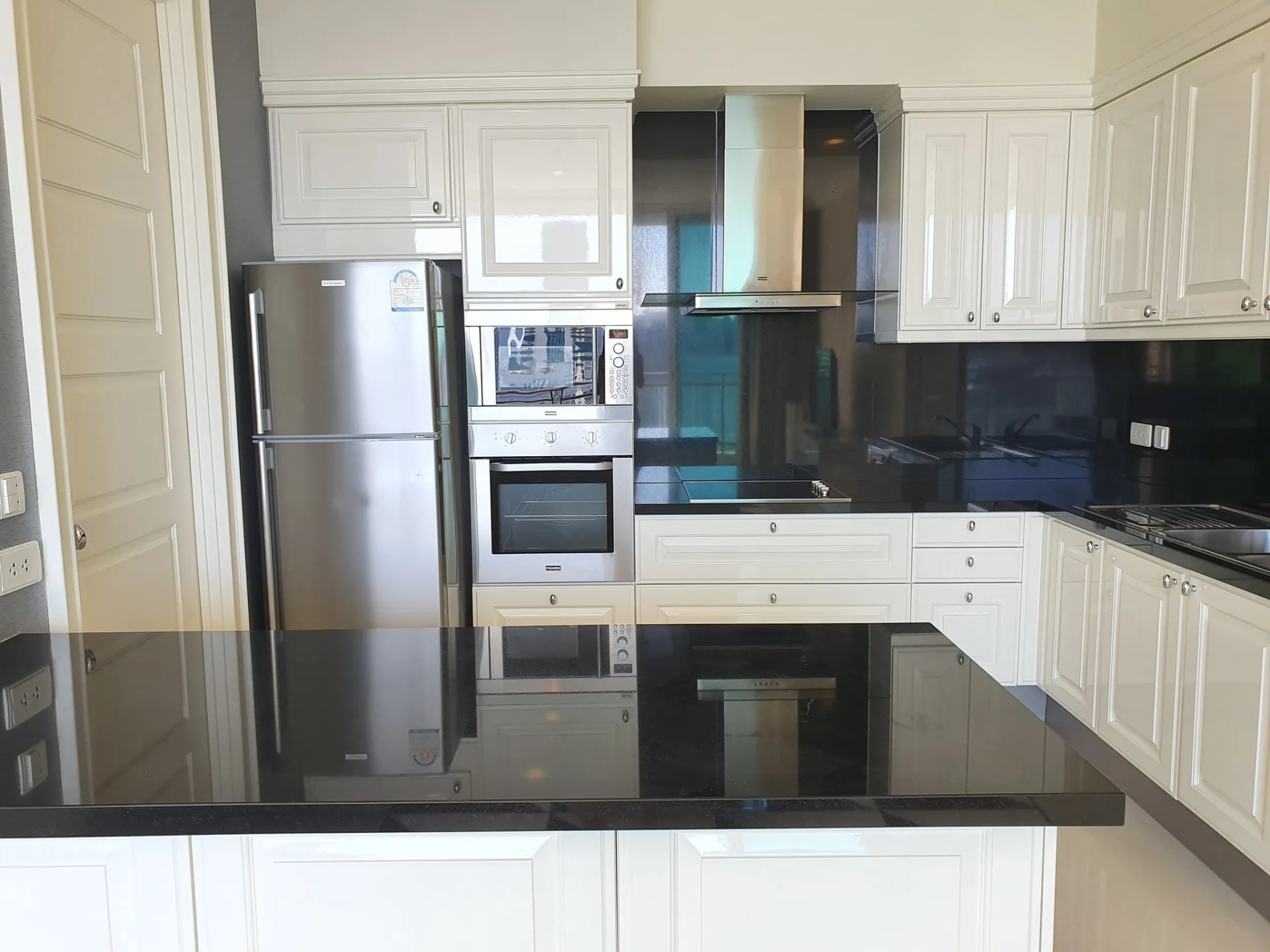 Property photos for Royce Private Residences
