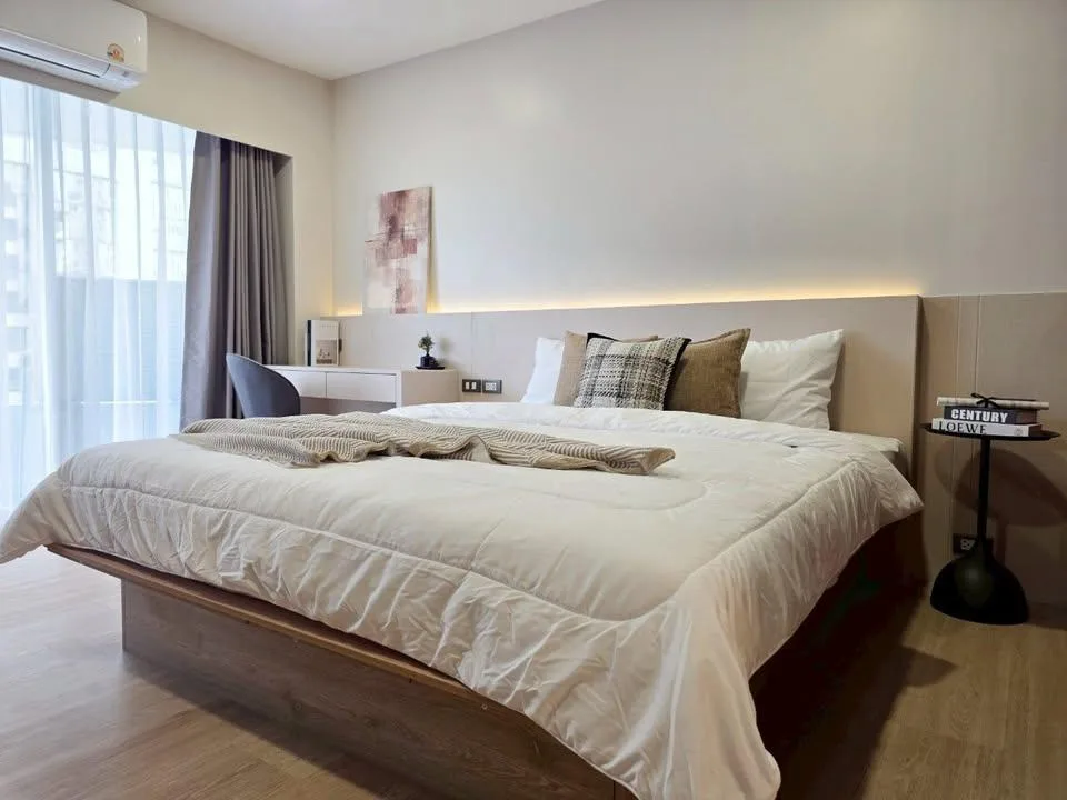 Property photos for Sathorn Park Place
