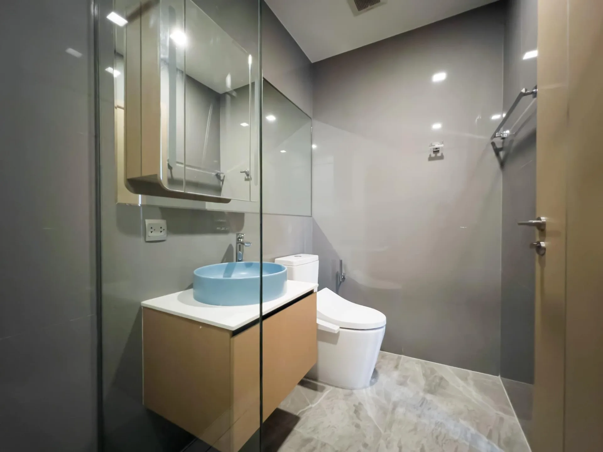 Property photos for KAWA HAUS