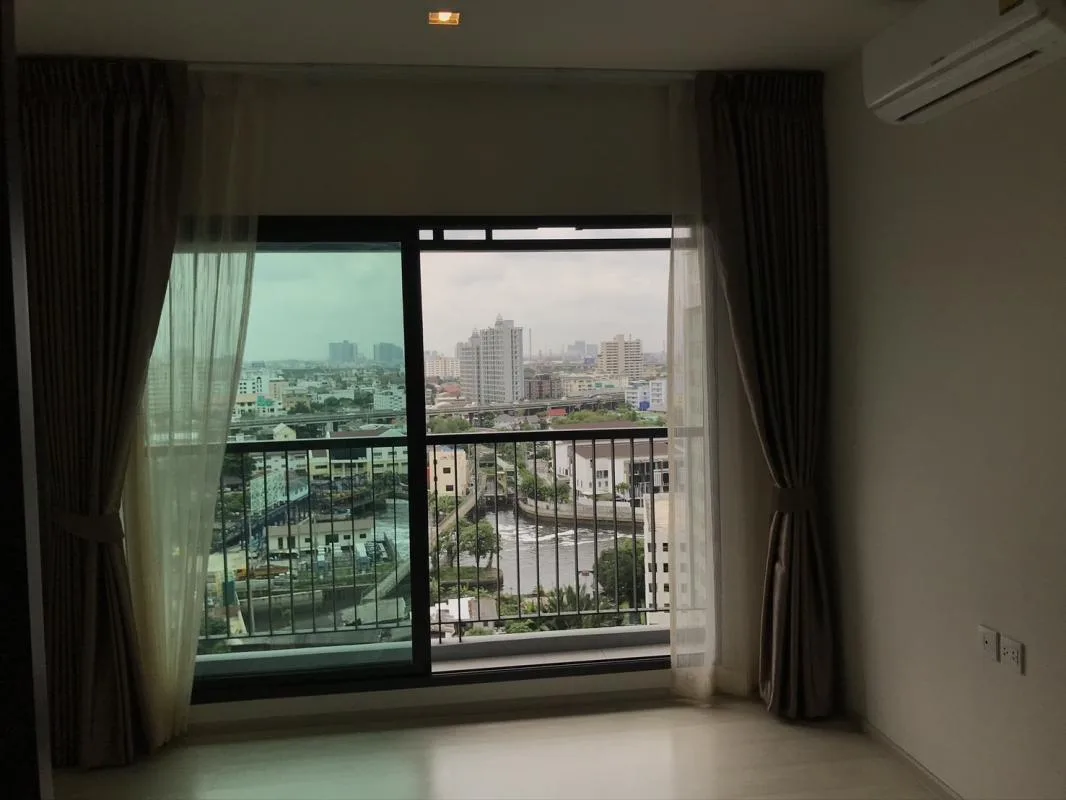 Property photos for Life Sukhumvit 48