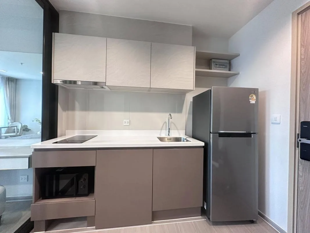 Property photos for Life Sathorn Sierra