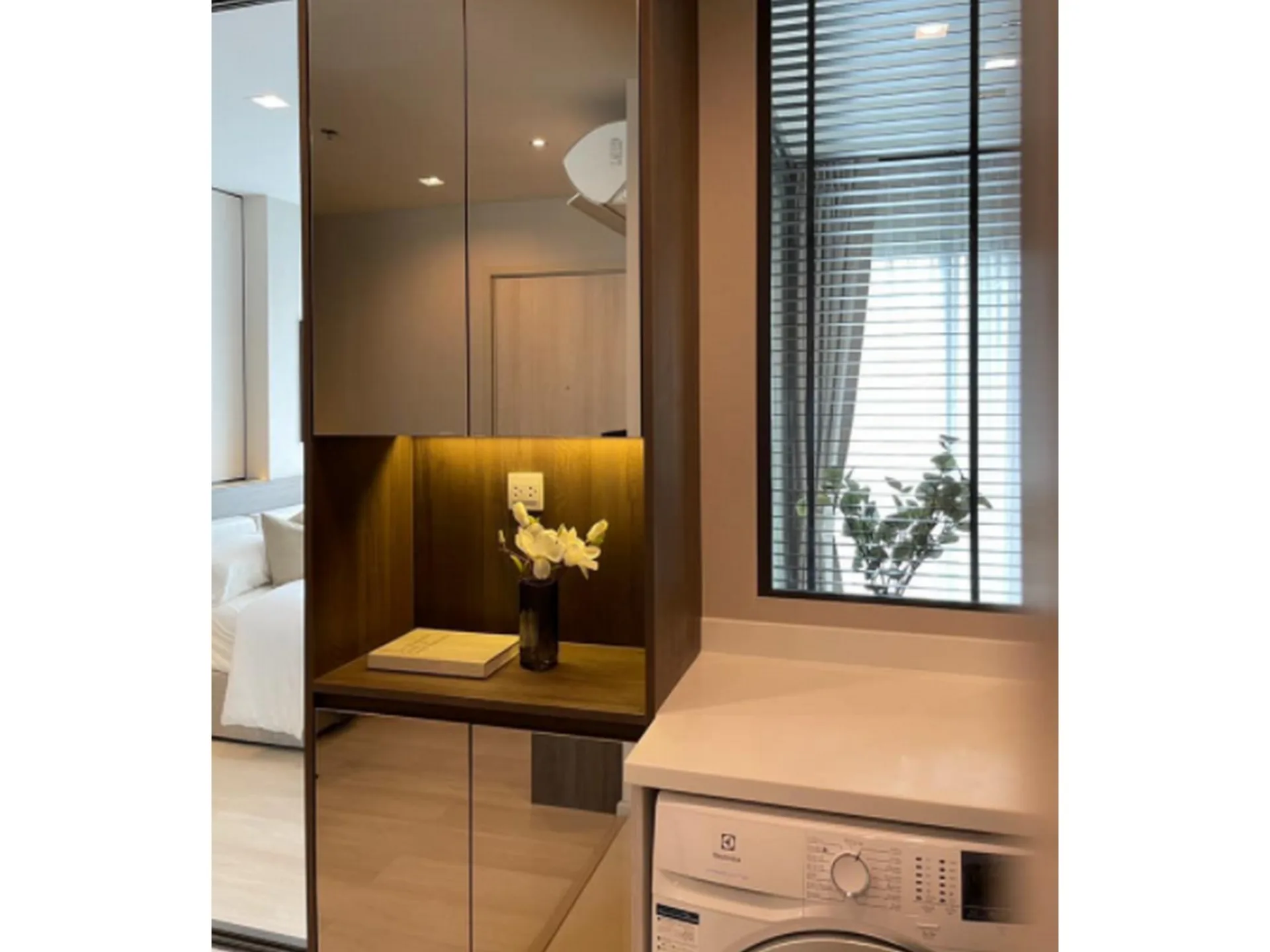 Property photos for Life One Wireless