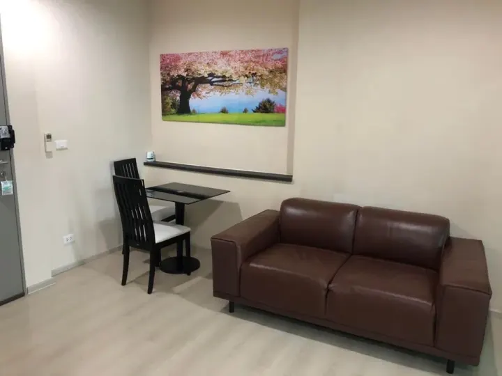 Property photos for Life Ratchadapisek