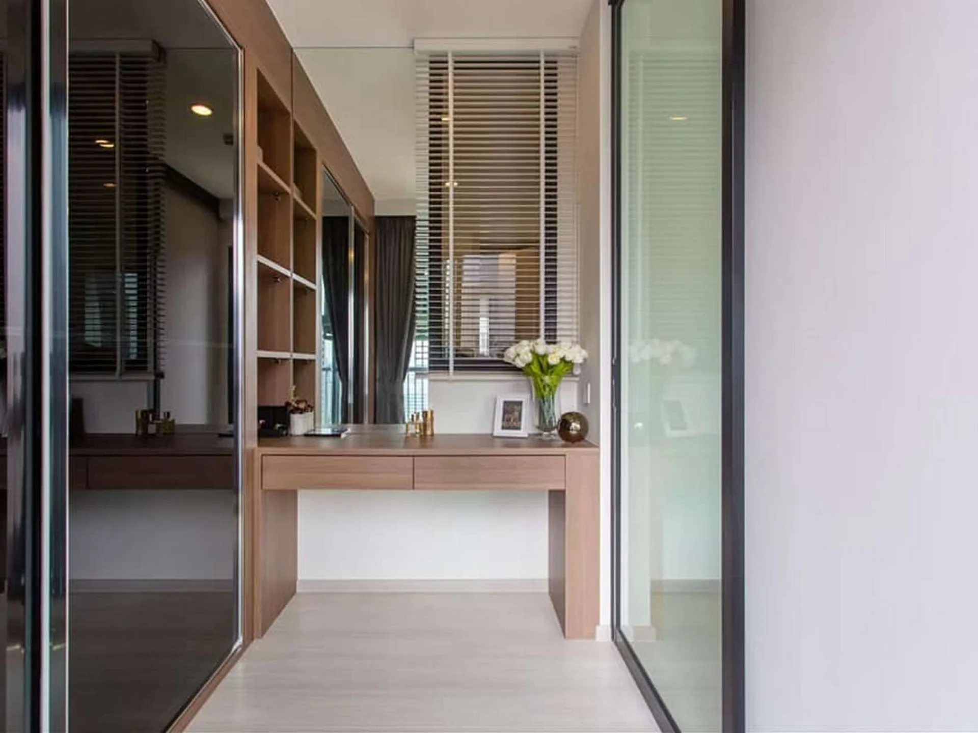 Property photos for Life Asoke