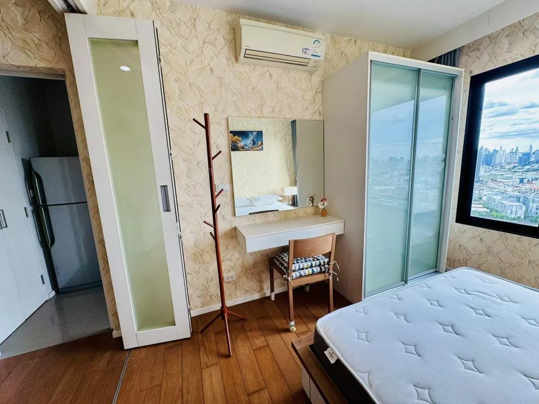 Property photos for Blocs 77