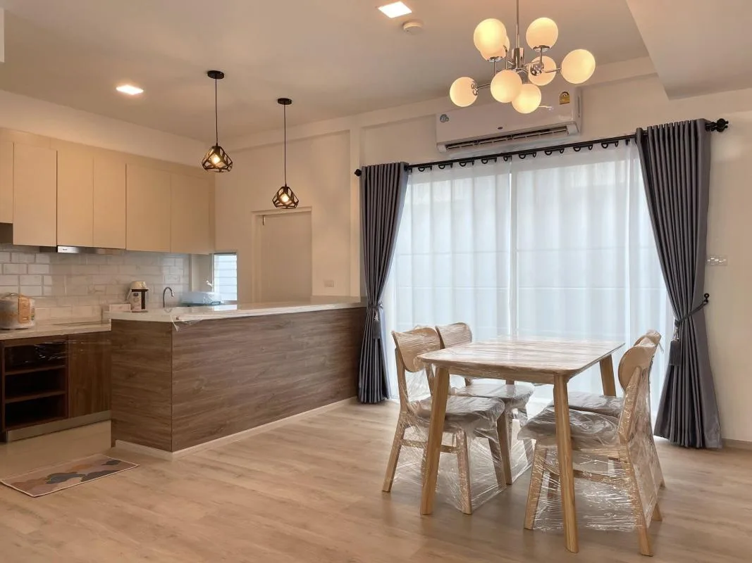 Property photos for Indy Bangna-ramkhamhaeng 2