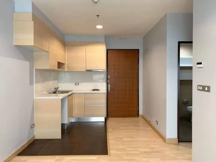 Property photos for 59 Heritage