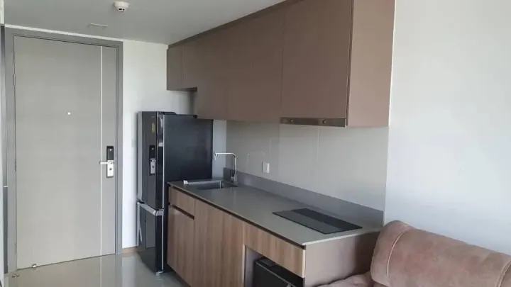 Property photos for Taka Haus Ekamai 12