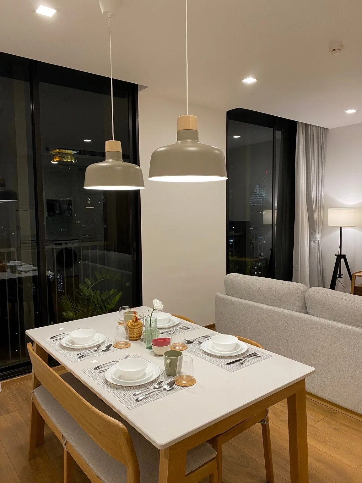 Property photos for Noble BE 33