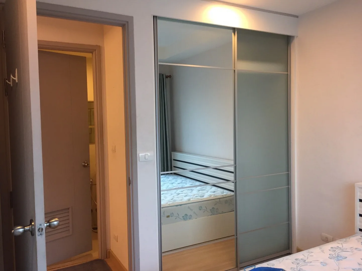 Property photos for Thru Thonglor