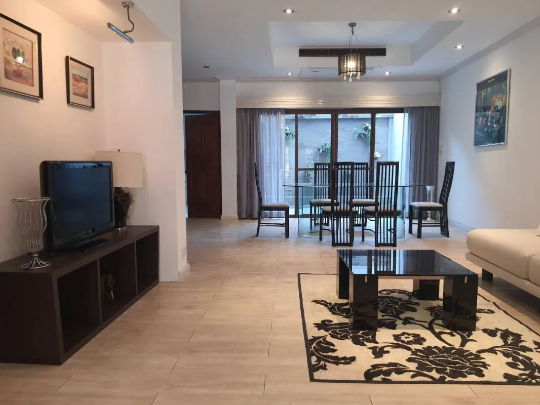 Property photos for Townhome Rama 4 Rd.