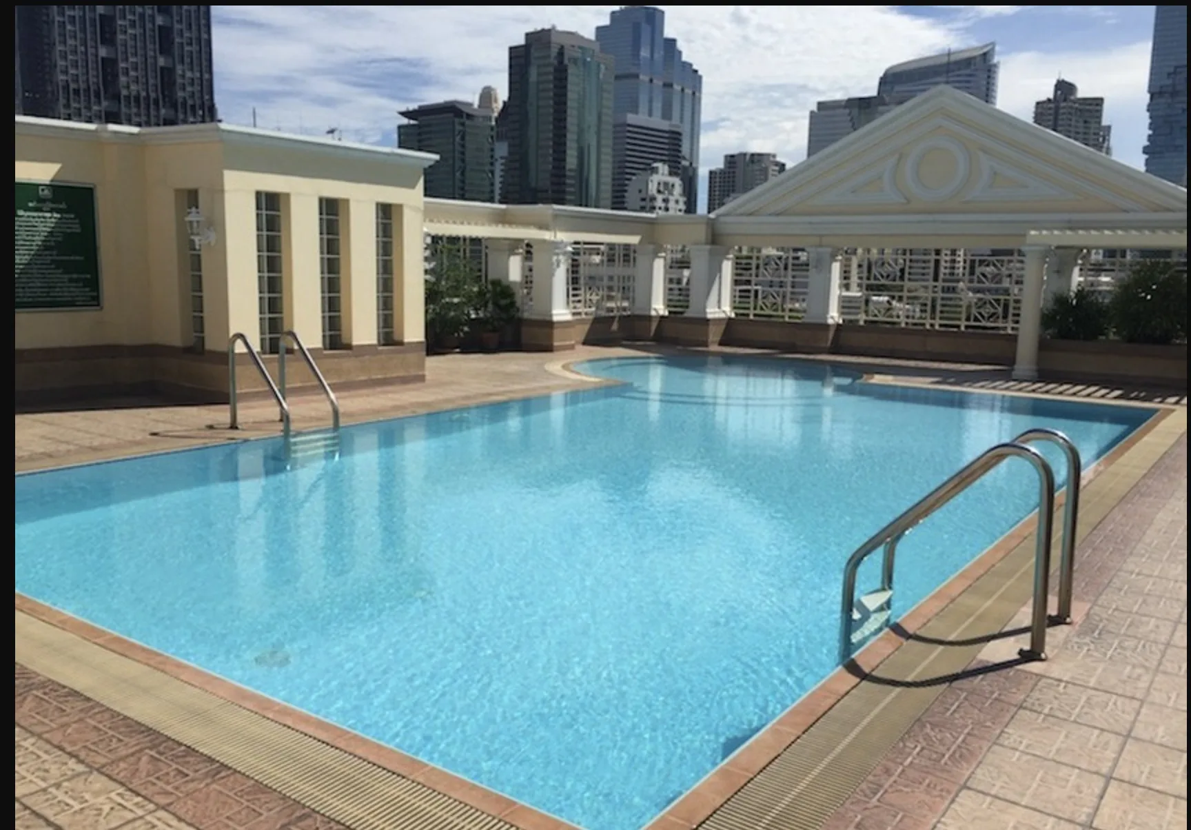 Property photos for Silom Terrace