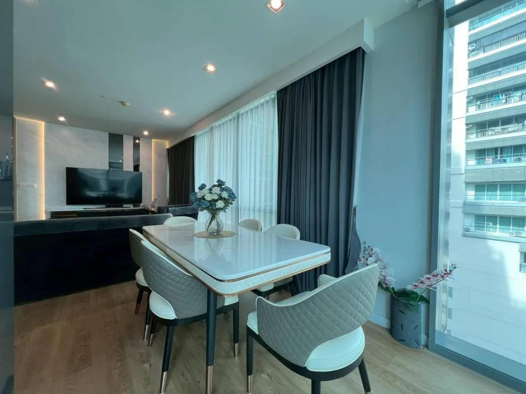 Property photos for The Room Sukhumvit 21
