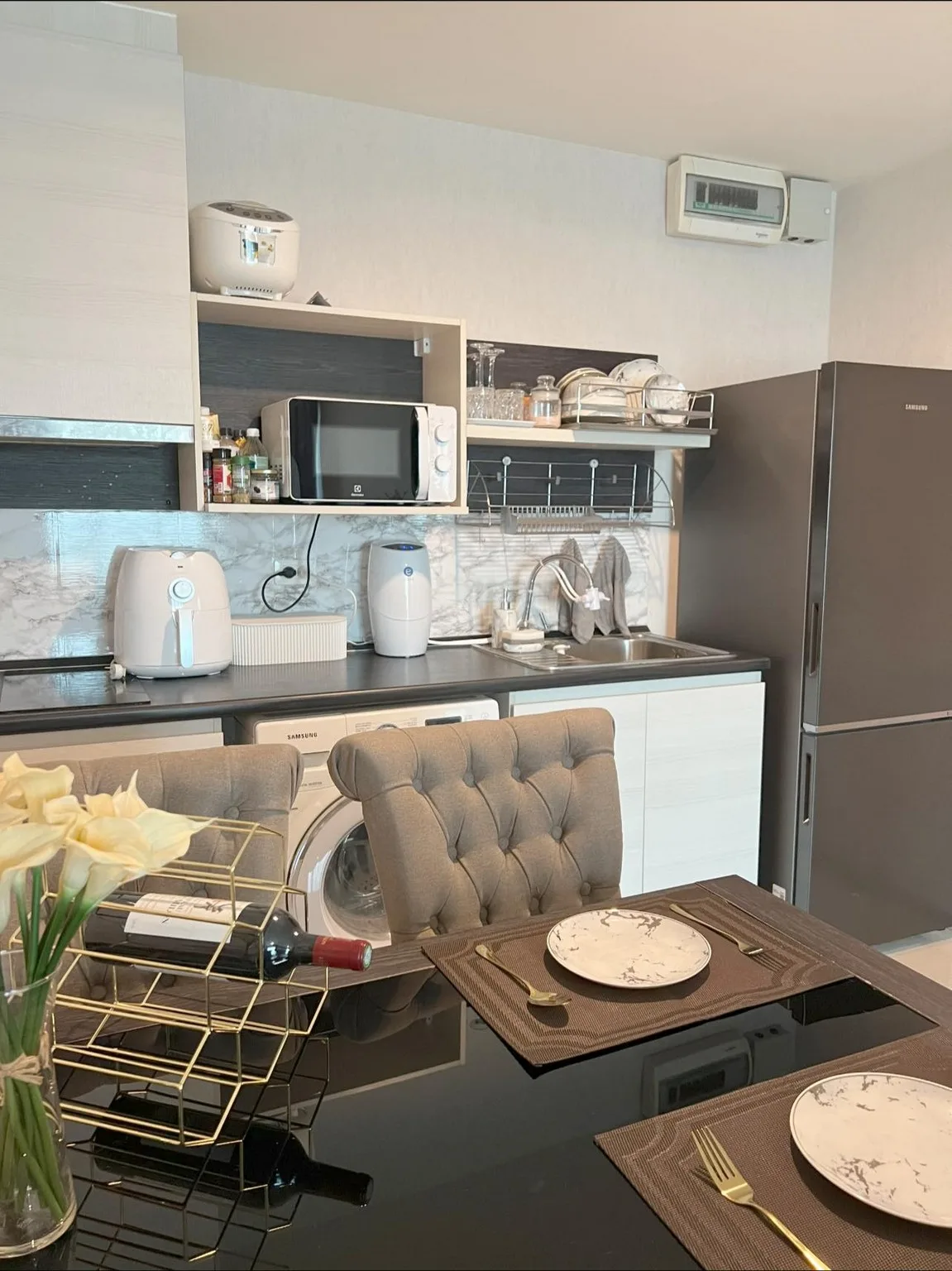 Property photos for Life Ratchadapisek
