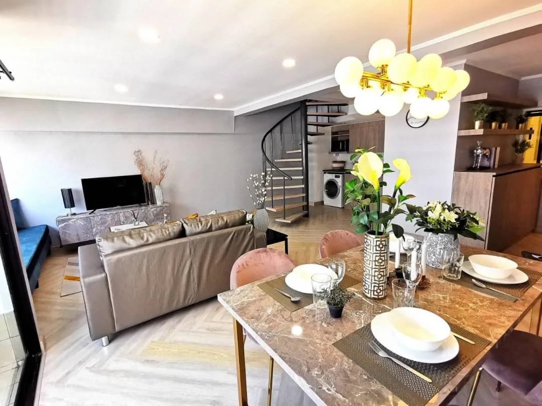 Property photos for Thonglor Tower