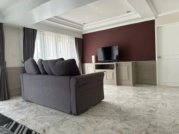 Property photos for Thonglor Tower
