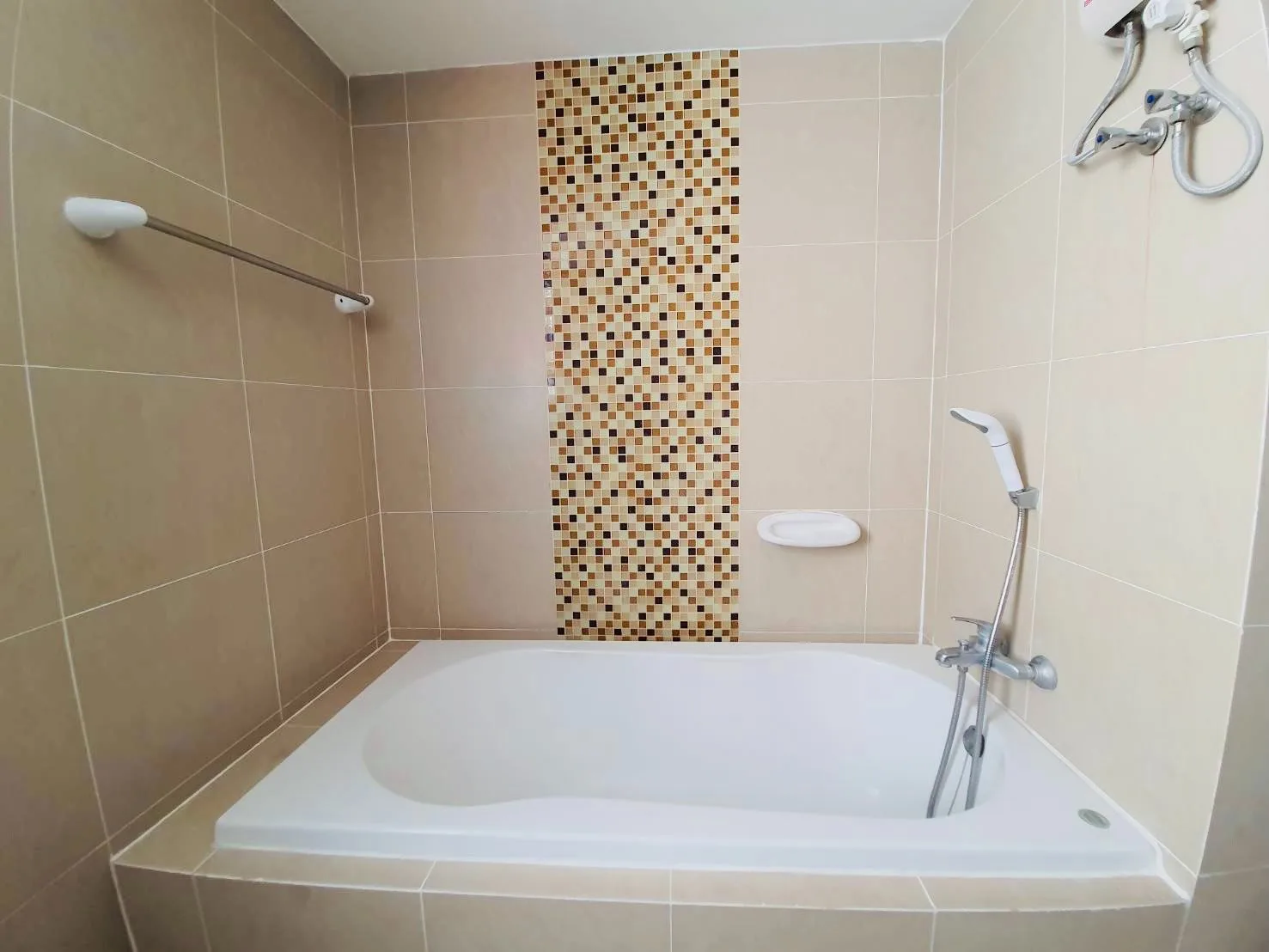 Property photos for Z2 Lat Phrao