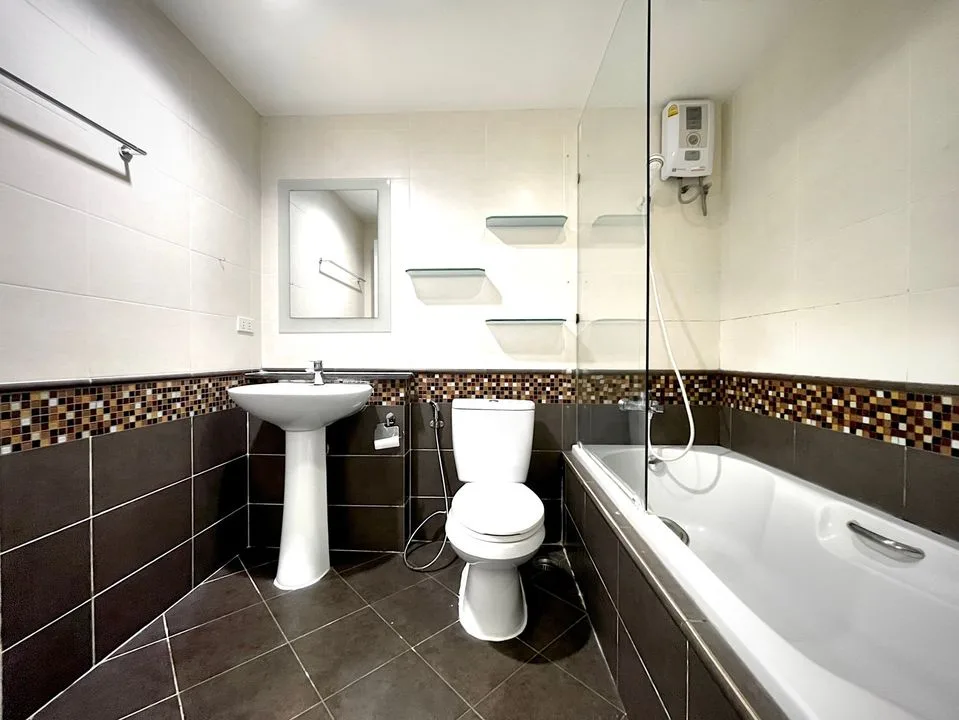 Property photos for The Waterford Sukhumvit 50 Onnut