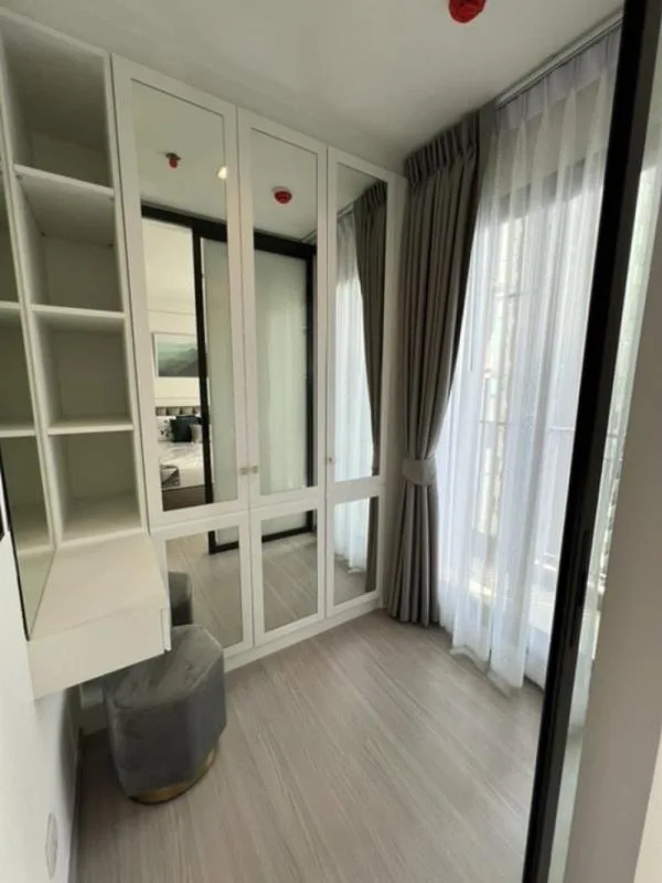 Property photos for Life Sathorn Sierra