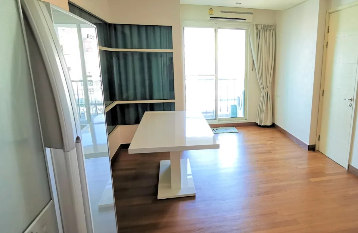 Property photos for Ivy Thonglor