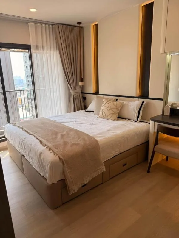 Property photos for Aspire Onnut Station