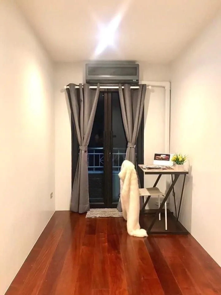 Property photos for Silom Terrace