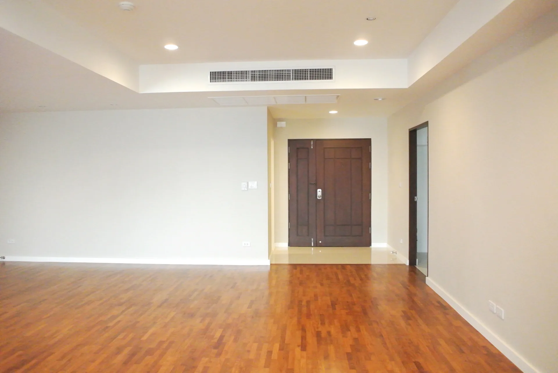 Property photos for La Cascade