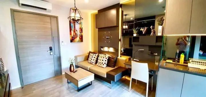 Property photos for The Room Sukhumvit 69
