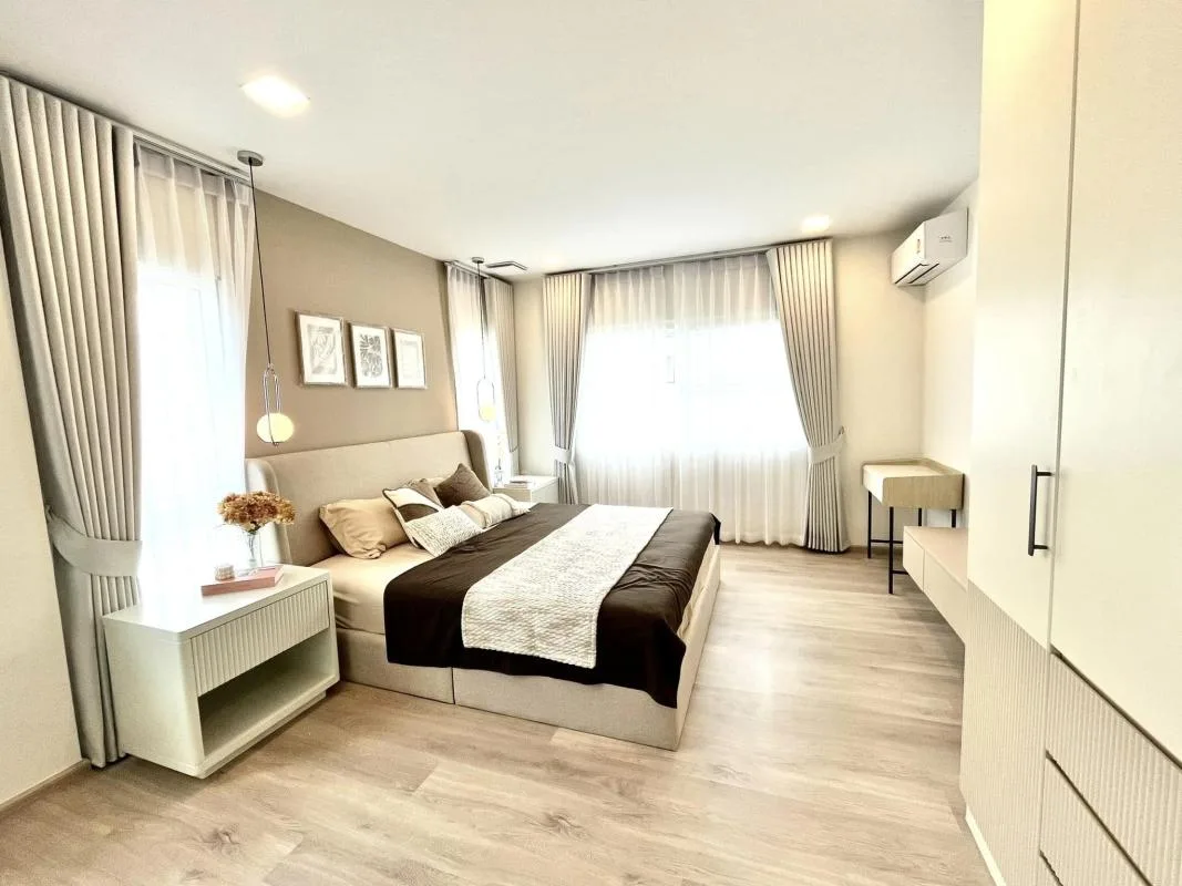 Property photos for Villaggio Srinakarin-bangna