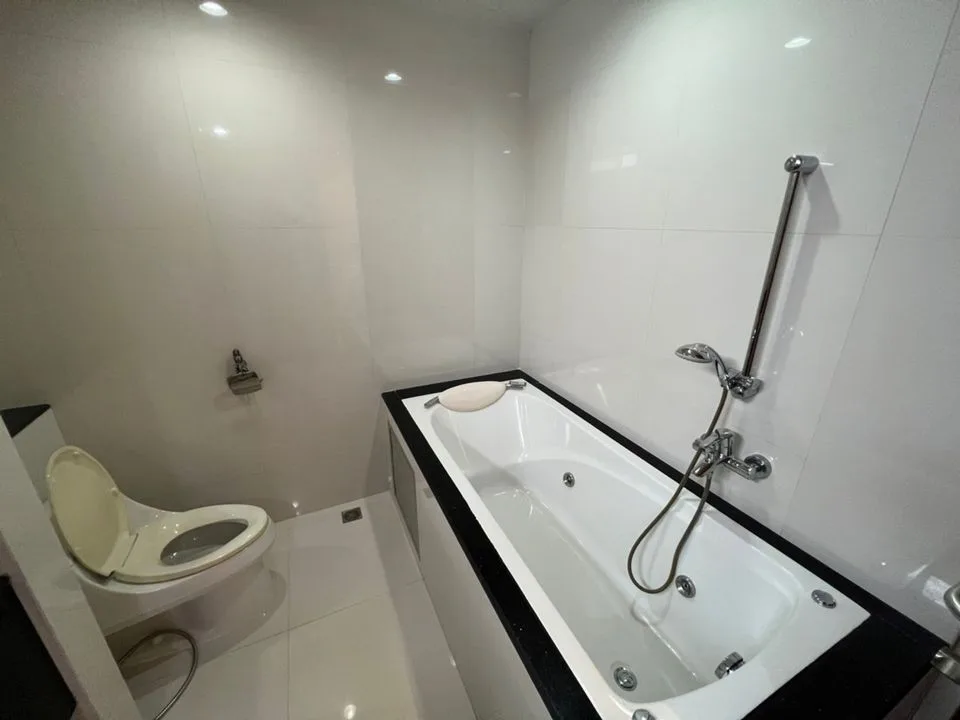 Property photos for City Lakes Tower Sukhumvit 16