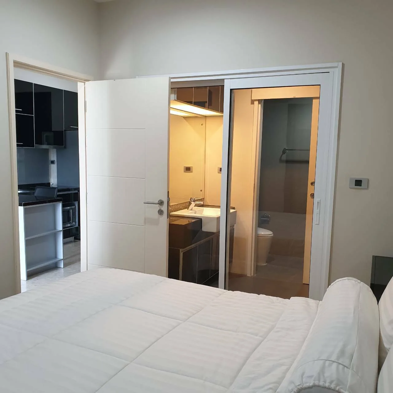 Property photos for The Crest Sukhumvit 34