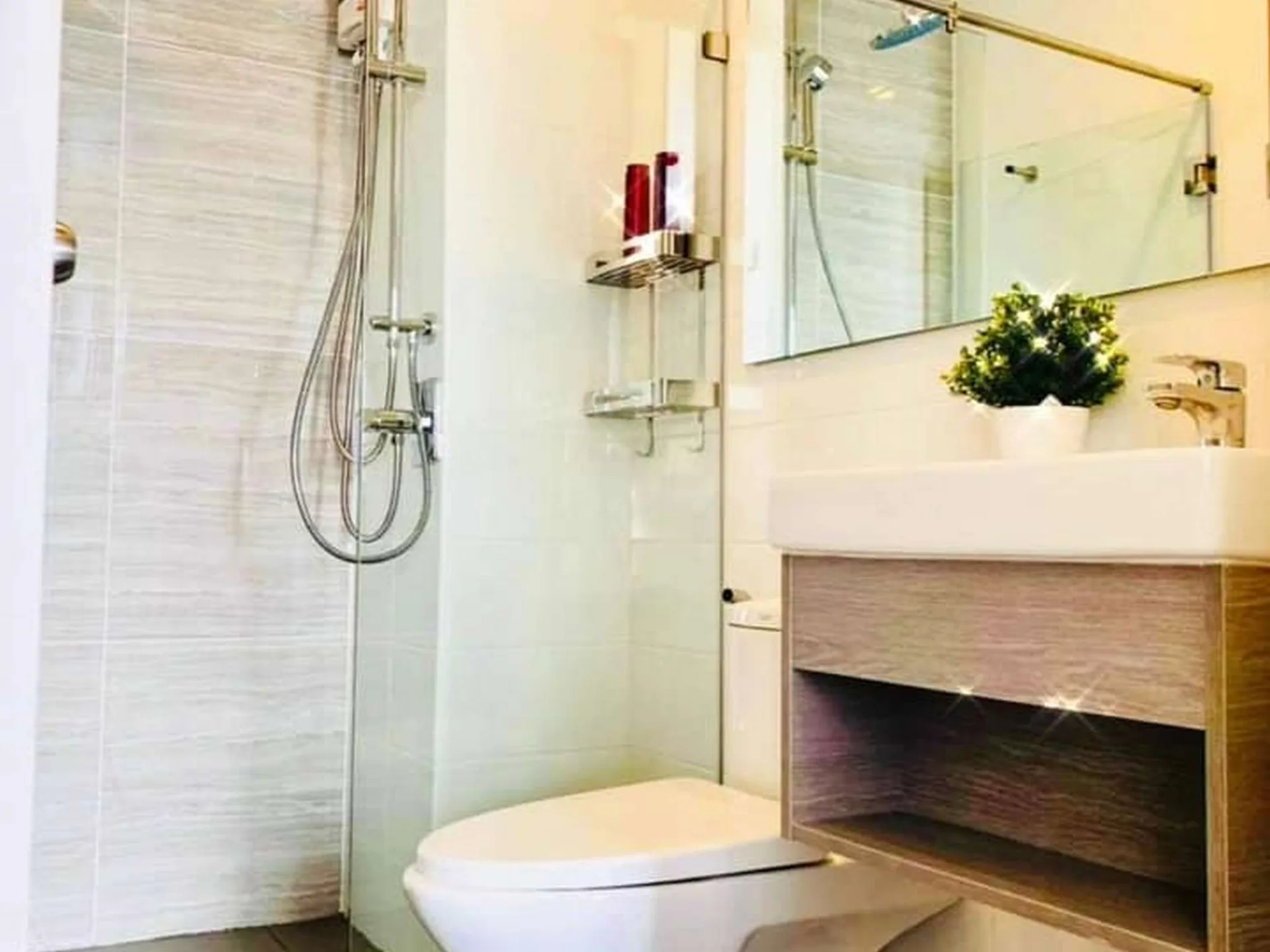 Property photos for Knightsbridge Prime Onnut